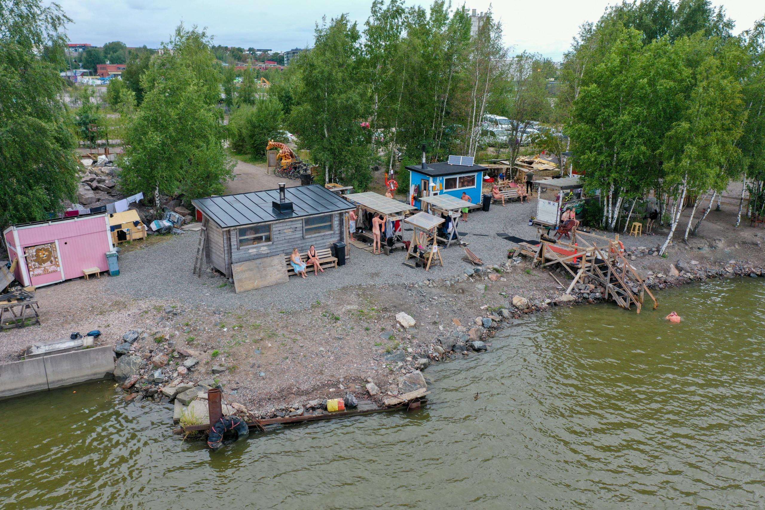 Sompasauna: saunan henki muutti mukana - Sauna